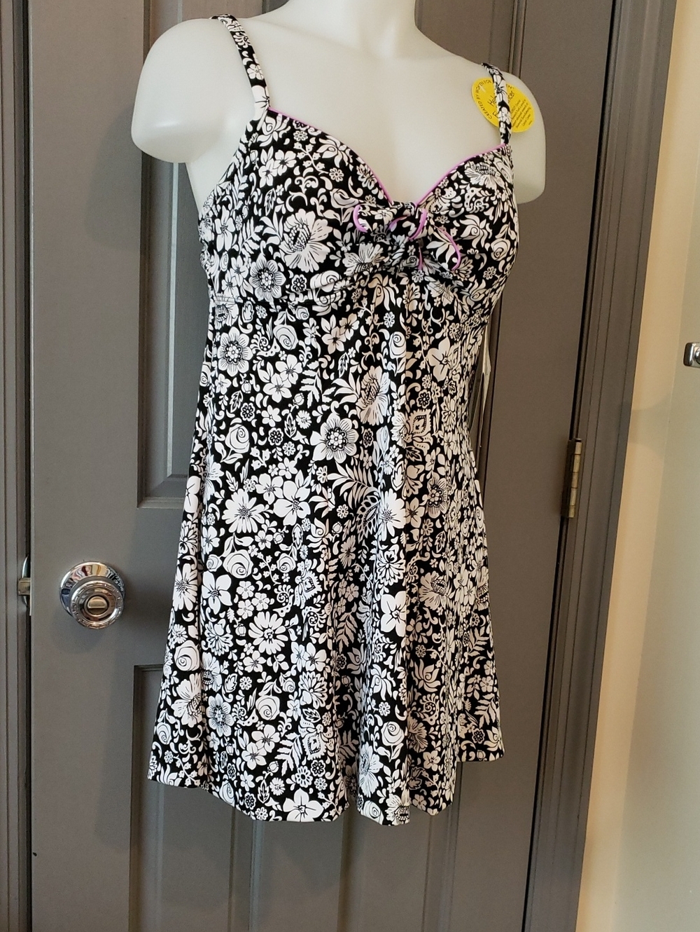It Figures Slender Thighs Floral Swimdress with Pink Trim 14